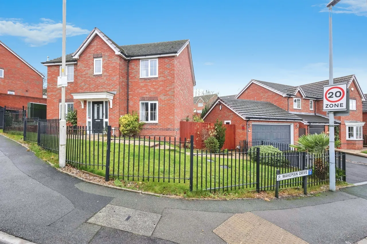 4 bed house for sale — Wakeman Drive, Tividale, Oldbury