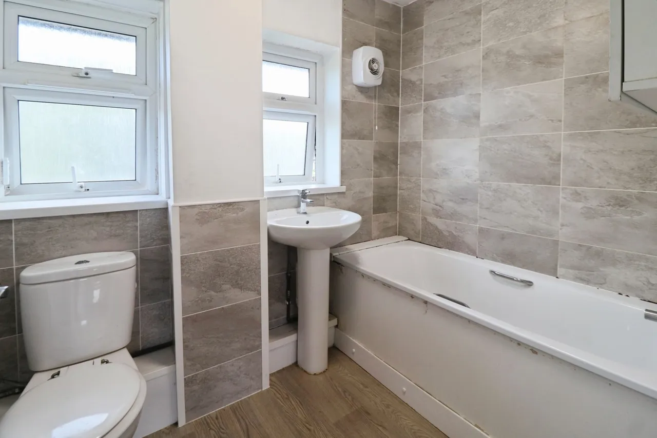 Beechley Drive, Cardiff, CF5, photo 14
