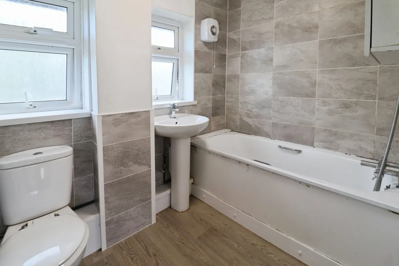 Beechley Drive, Cardiff, CF5, photo 16