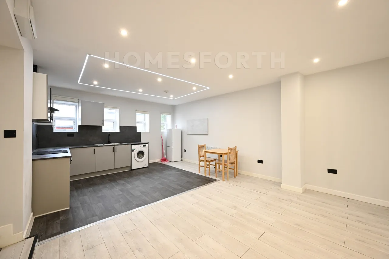 Bellegrove Road, Welling, DA16, photo 2
