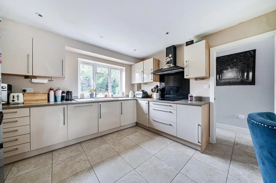 Oatlands Road, Shinfield, RG2, photo 15