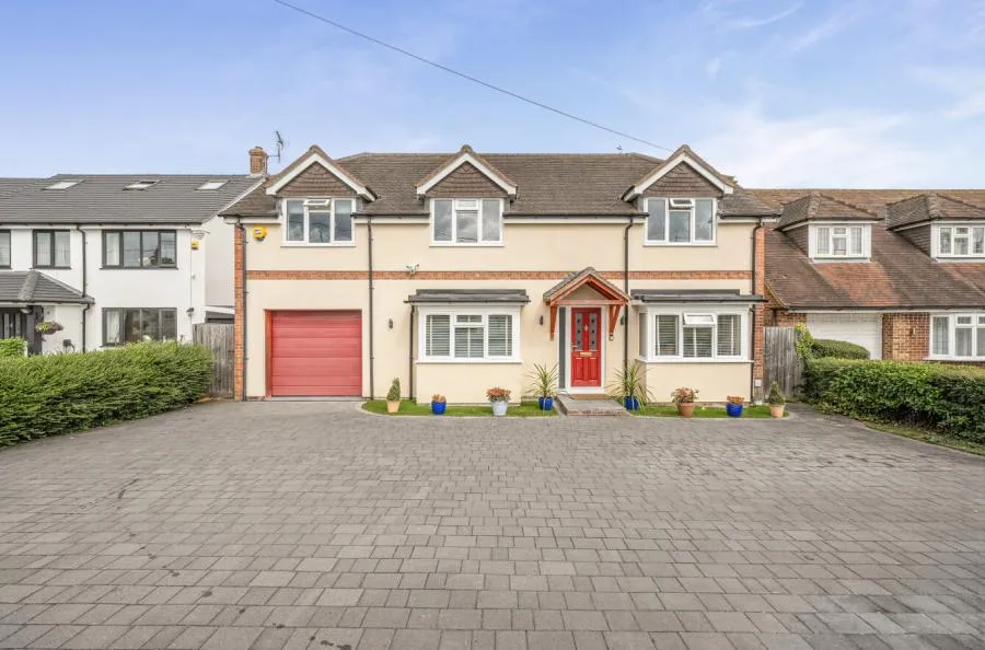 4 bed house for sale, Oatlands Road, Shinfield, RG2