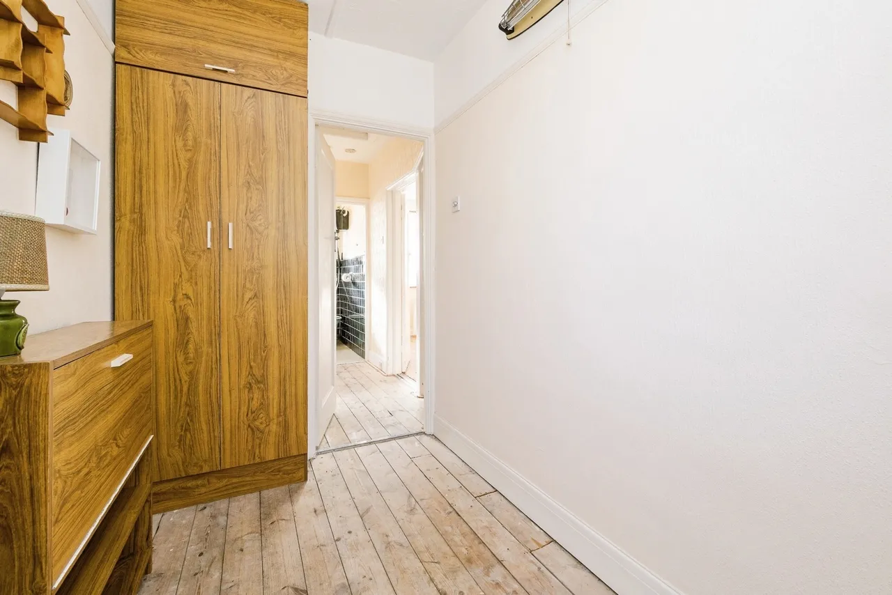 Fairview Avenue, Rainham, RM13, photo 49