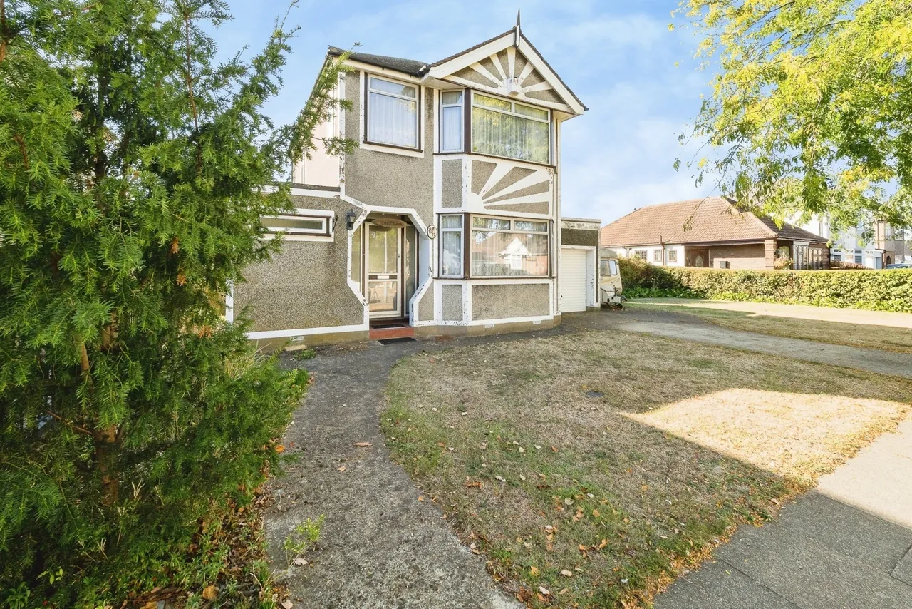 Fairview Avenue, Rainham, RM13, photo 18