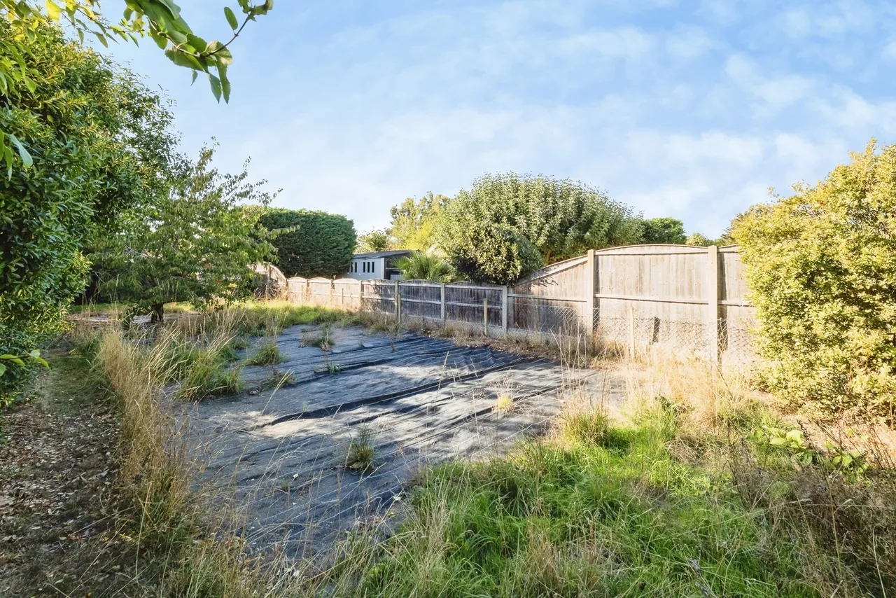 Fairview Avenue, Rainham, RM13, photo 51
