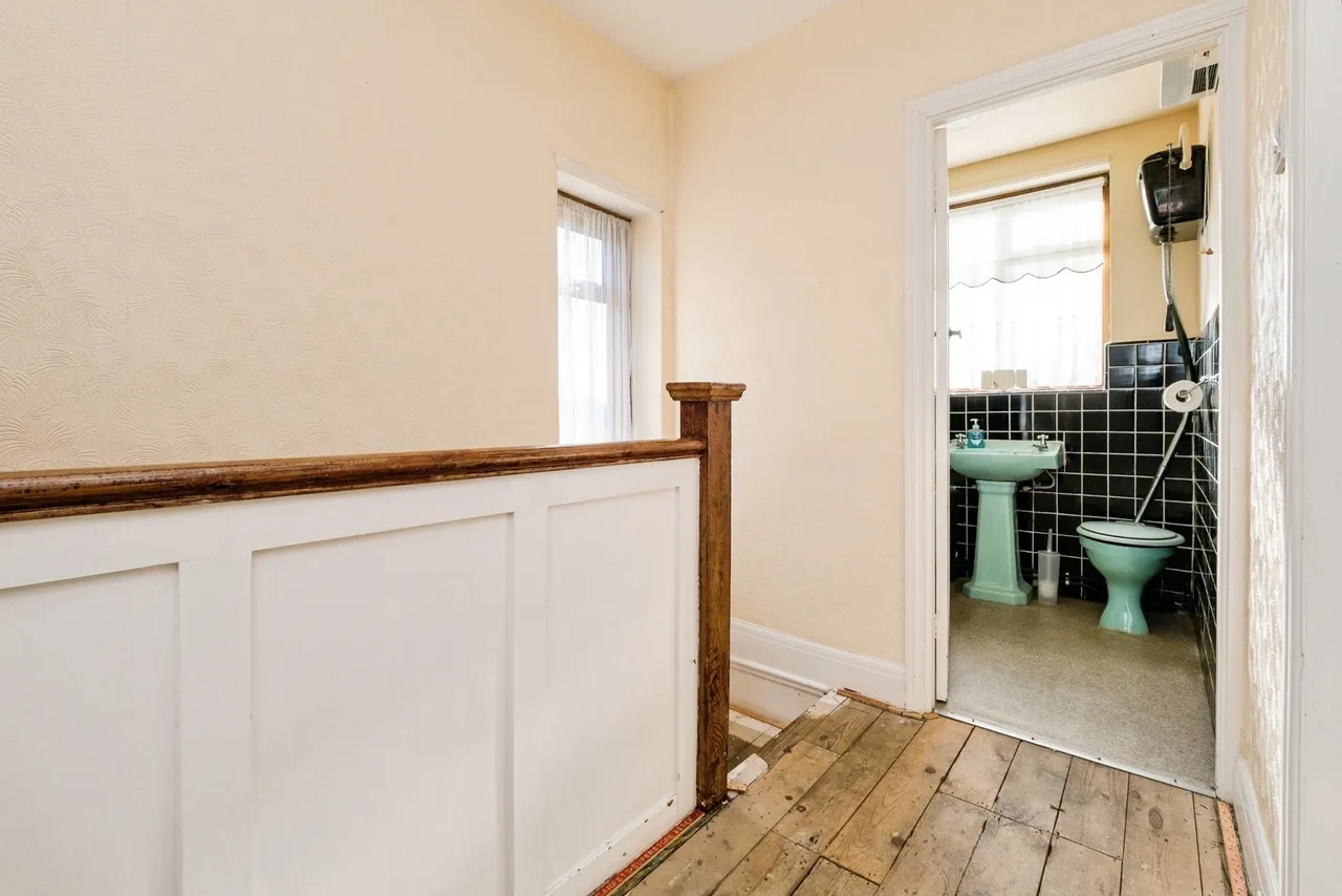 Fairview Avenue, Rainham, RM13, photo 27