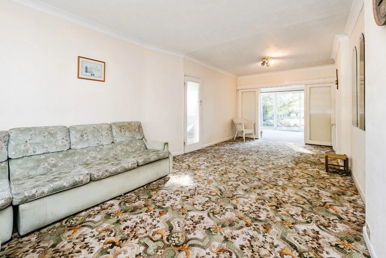 Fairview Avenue, Rainham, RM13, photo 30