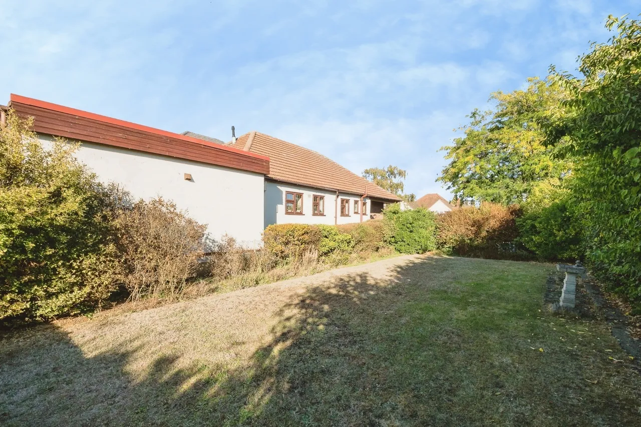 Fairview Avenue, Rainham, RM13, photo 48
