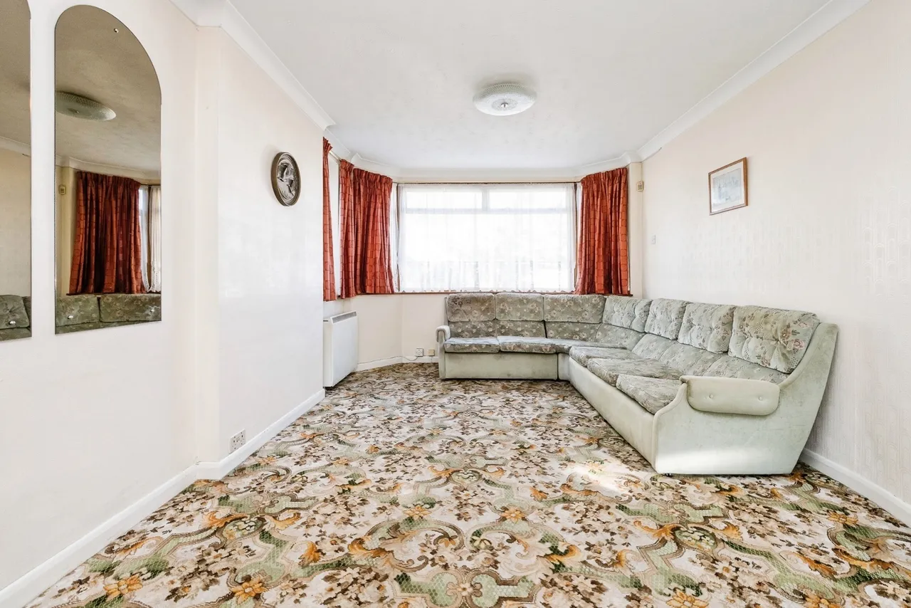 Fairview Avenue, Rainham, RM13, photo 46