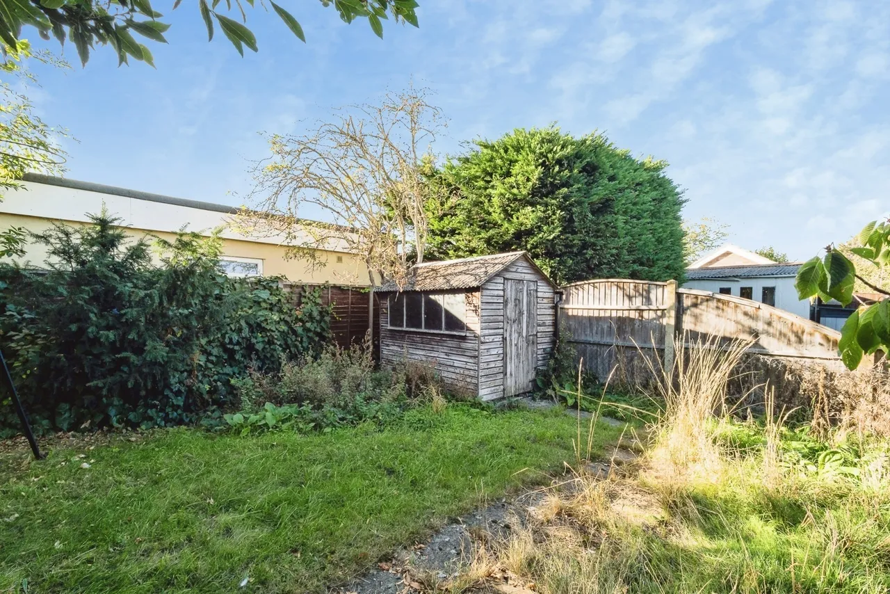 Fairview Avenue, Rainham, RM13, photo 52