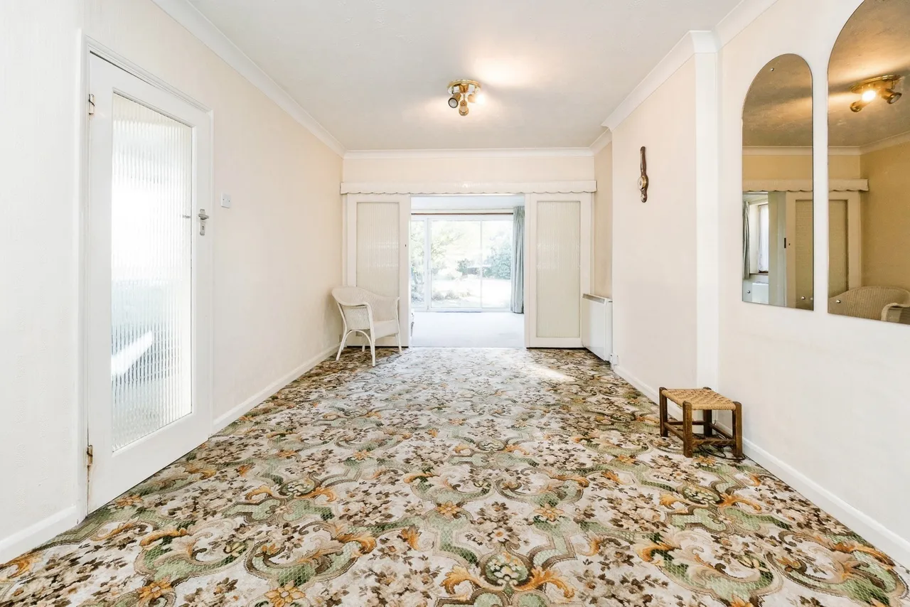 Fairview Avenue, Rainham, RM13, photo 9