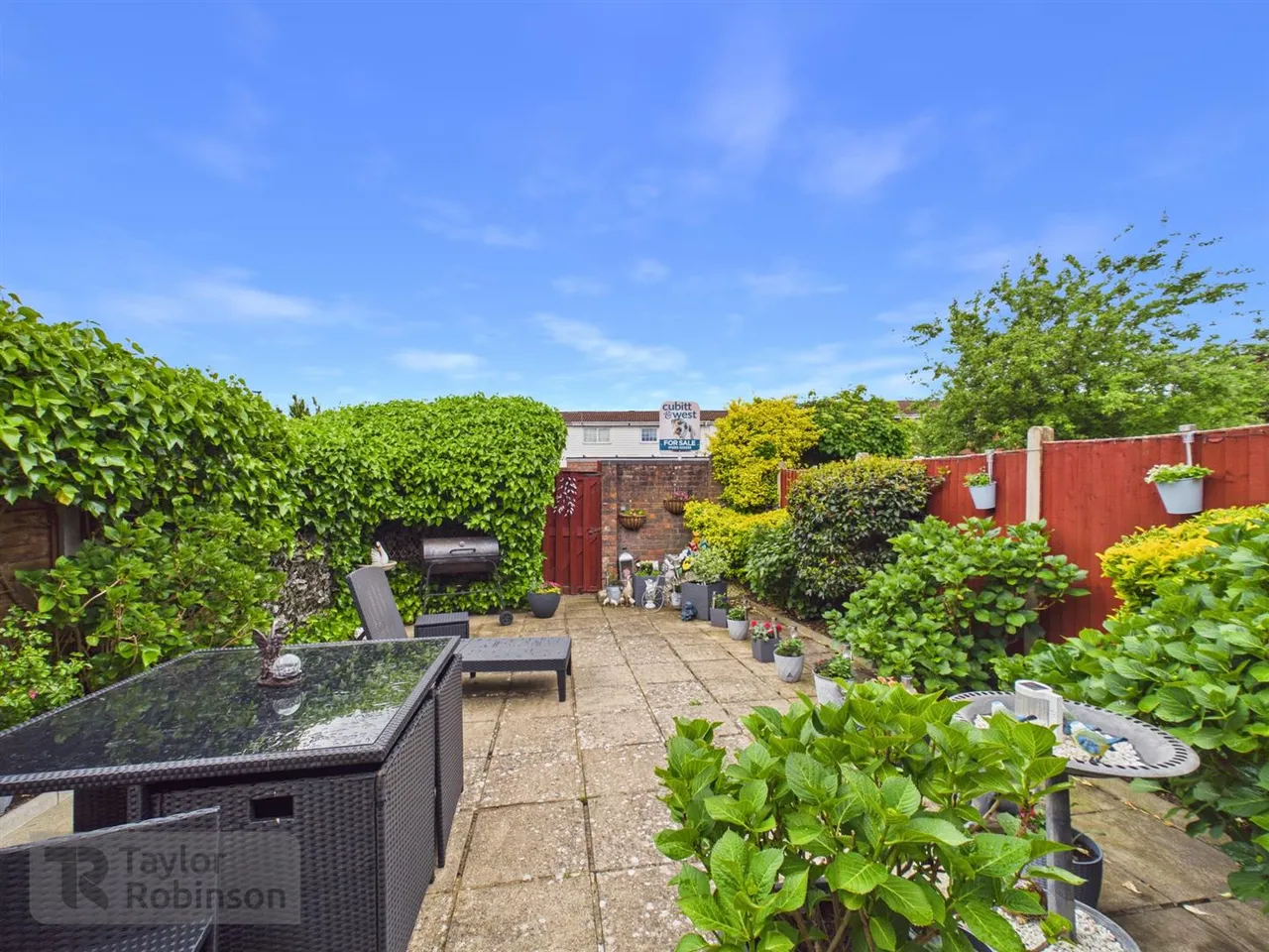 Cowfold Close, Bewbush, RH11, photo 6