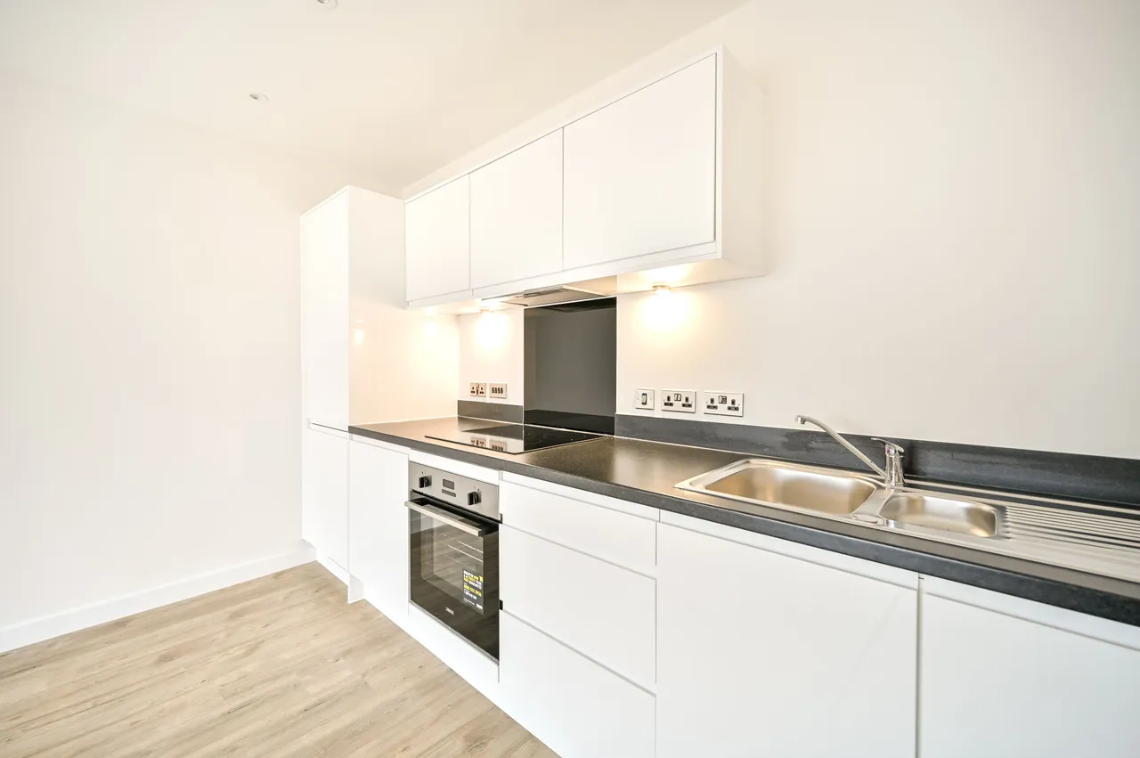45 Coniston House, 15 Powdermill Close, photo 7