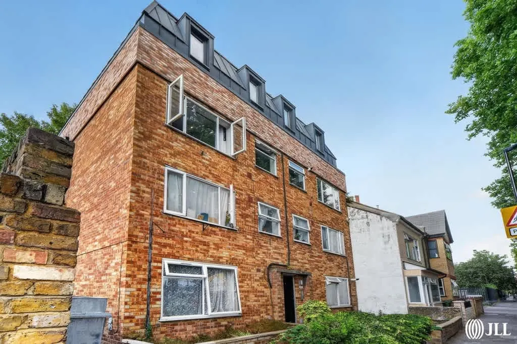 Southern Road, Plaistow, E13, photo 15