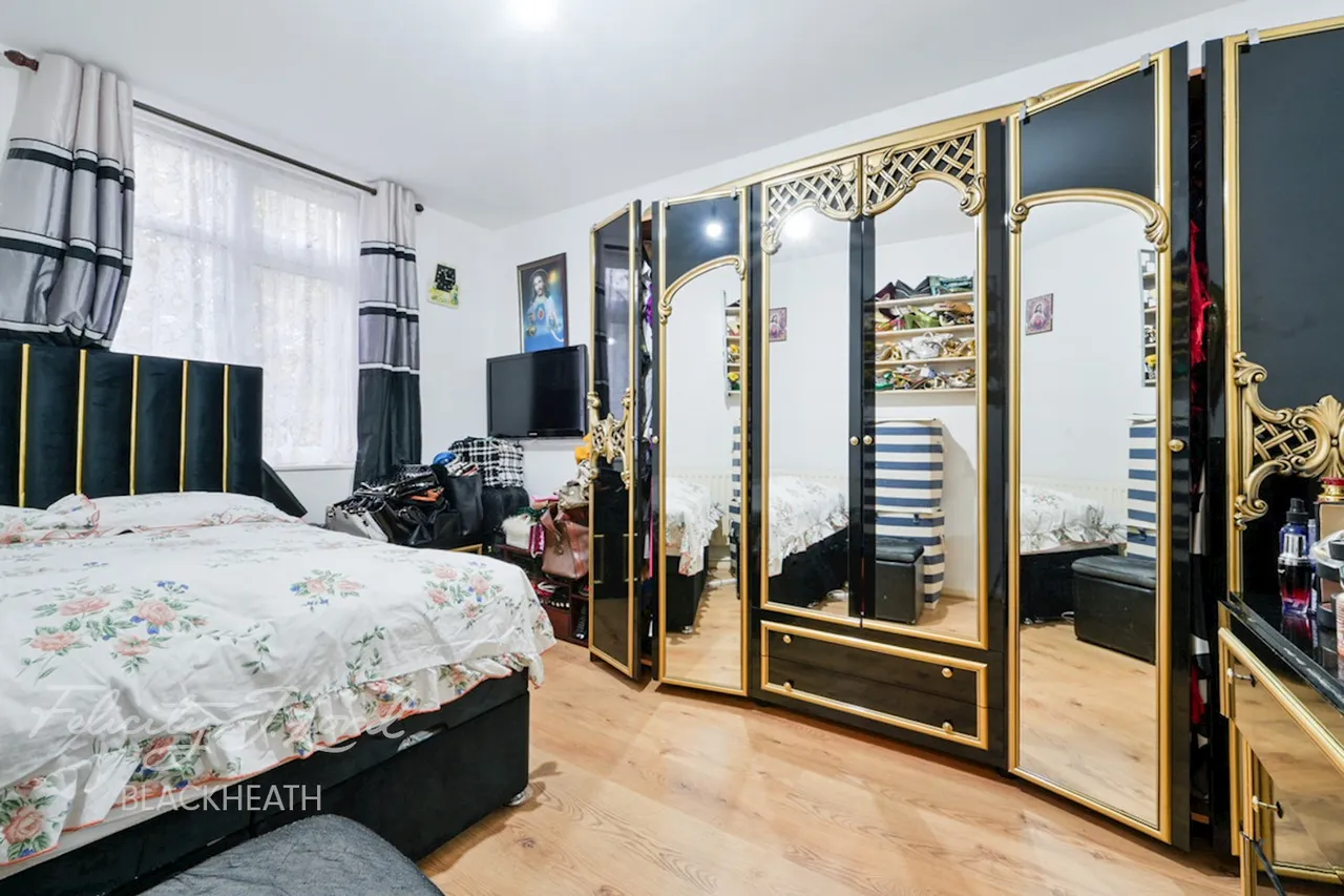 Felspar Close, Plumstead, photo 6