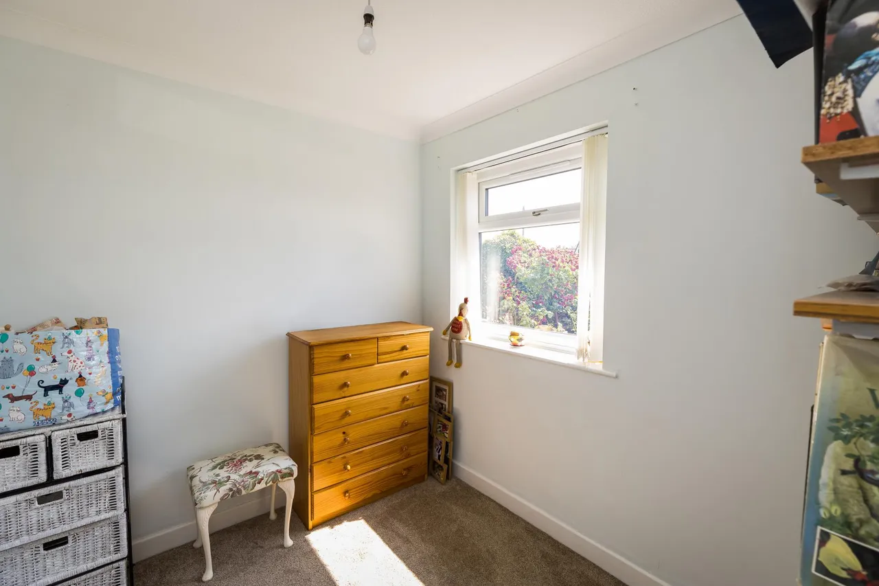 Glyn Avenue, Rhuddlan, LL18, photo 9