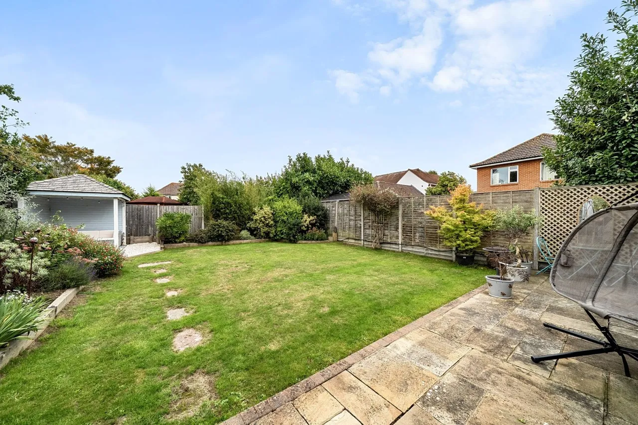 Park Avenue, Lymington, SO41, photo 19