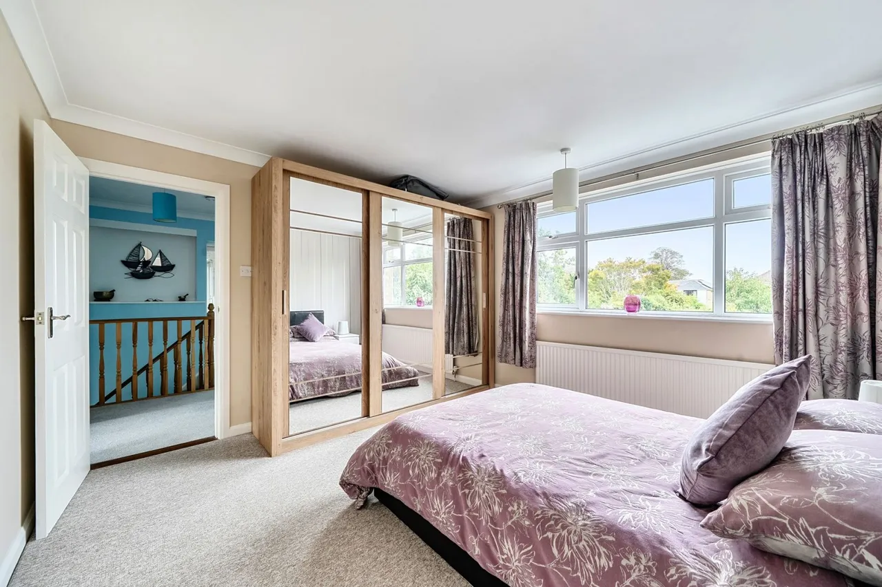 Park Avenue, Lymington, SO41, photo 14