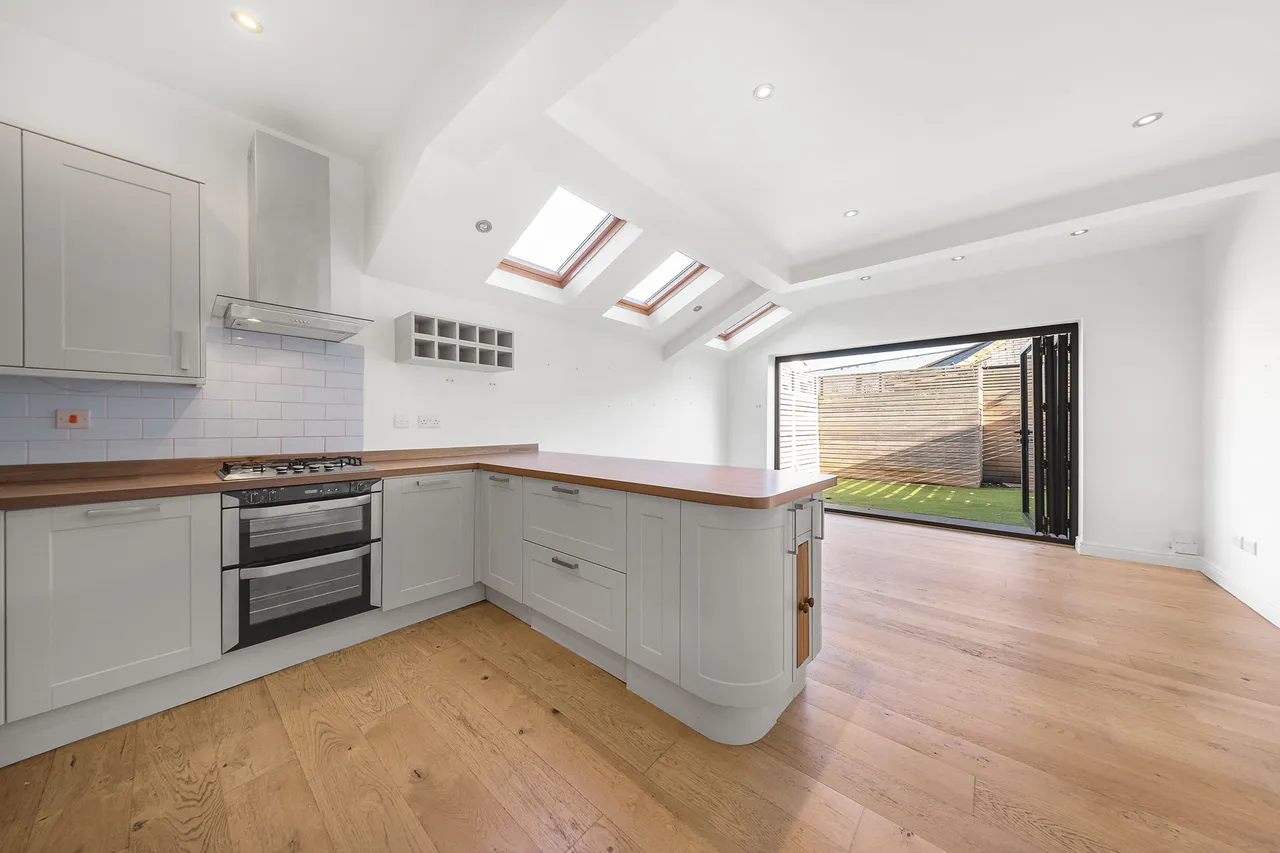 London, SW18, photo 12