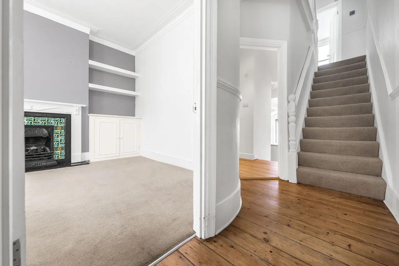 London, SW18, photo 18