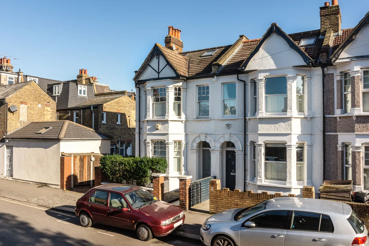 London, SW18, photo 11