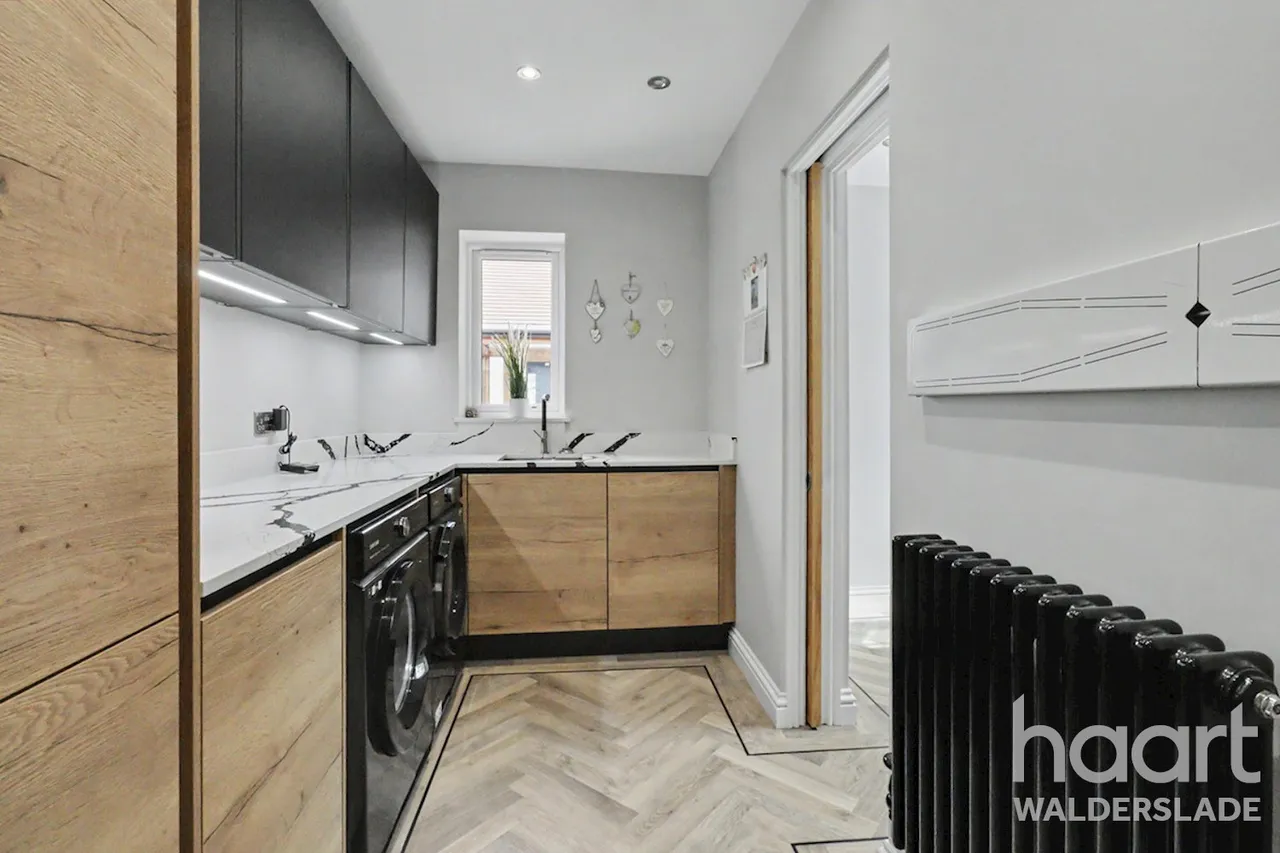 Barleymow Close, Walderslade, ME5, photo 17