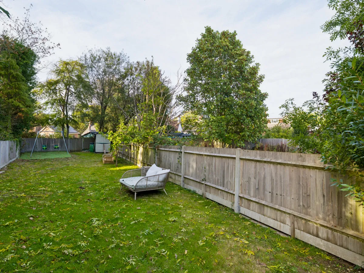 Ash Tree Close, Haslemere, GU27, photo 26