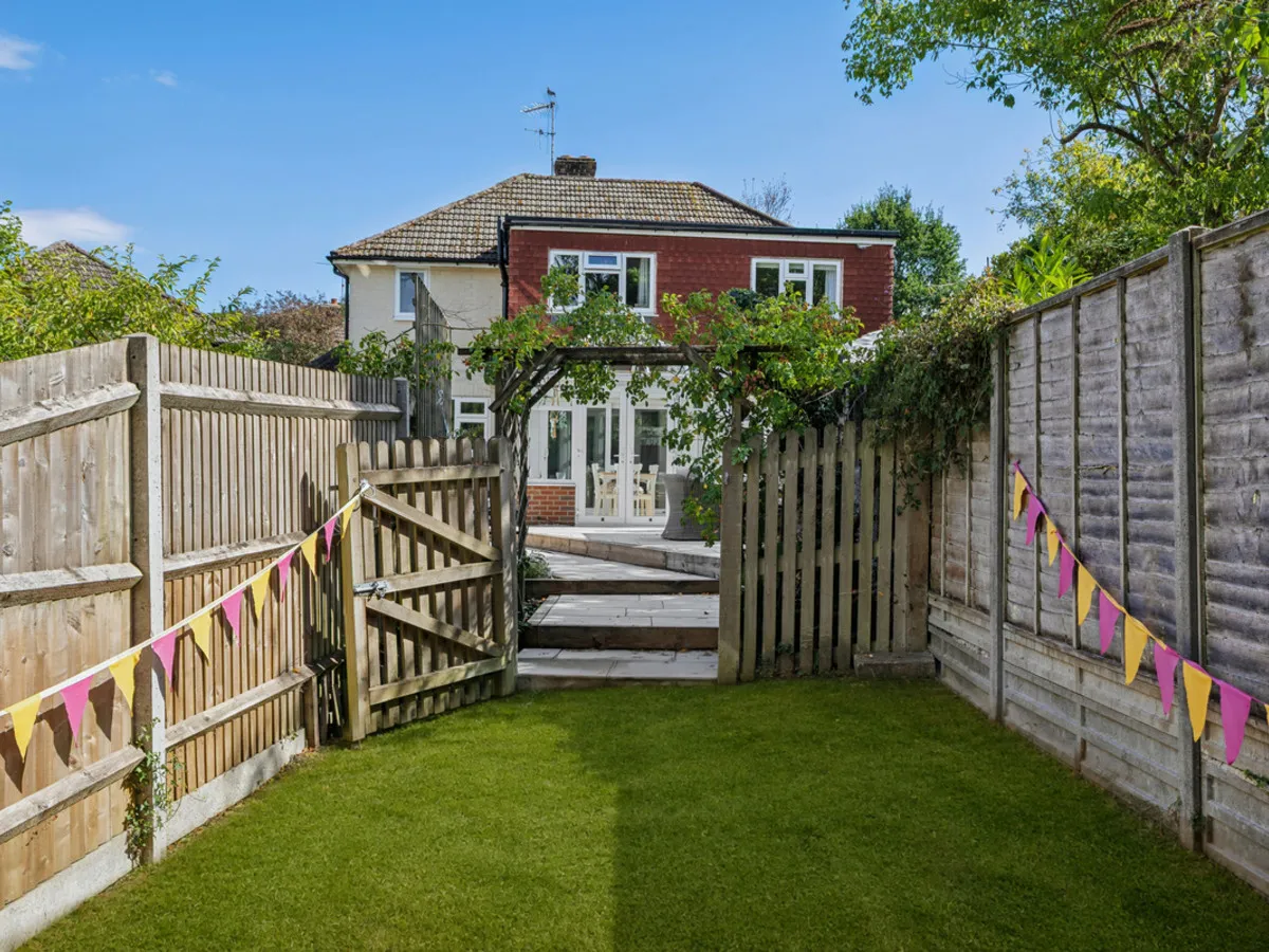 Ash Tree Close, Haslemere, GU27, photo 27