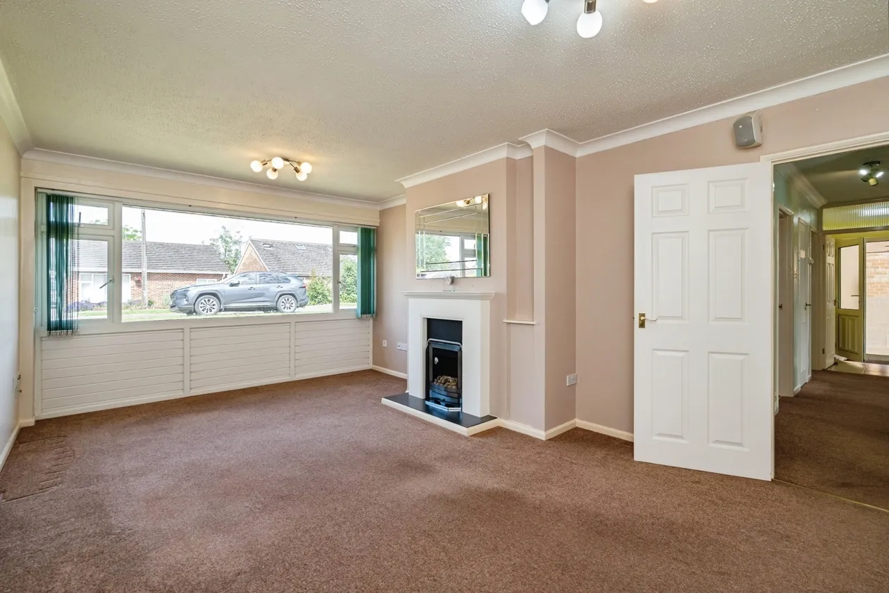 Two Saints Close, Hoveton, Norwich, Norfolk, NR12, photo 2