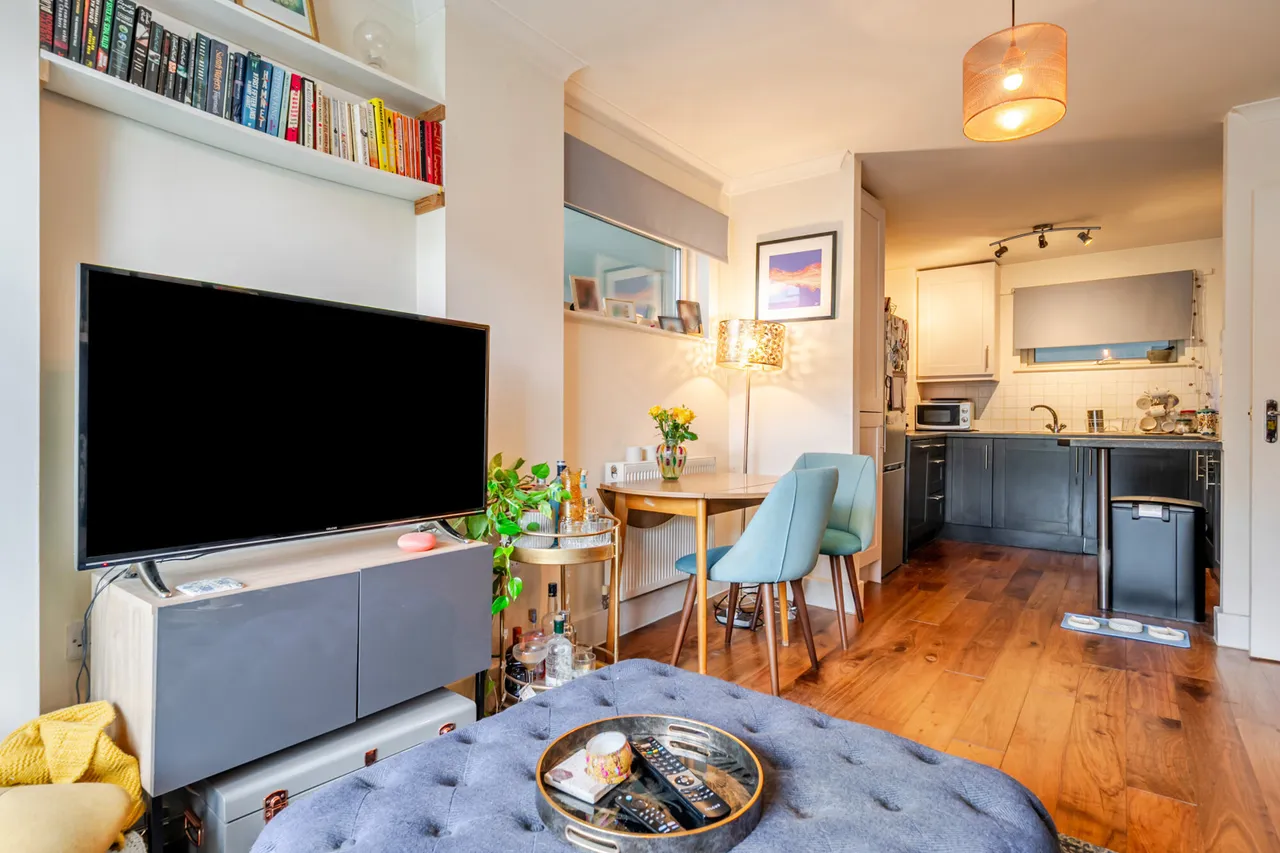 Evan Cook Close, London, SE15, photo 4