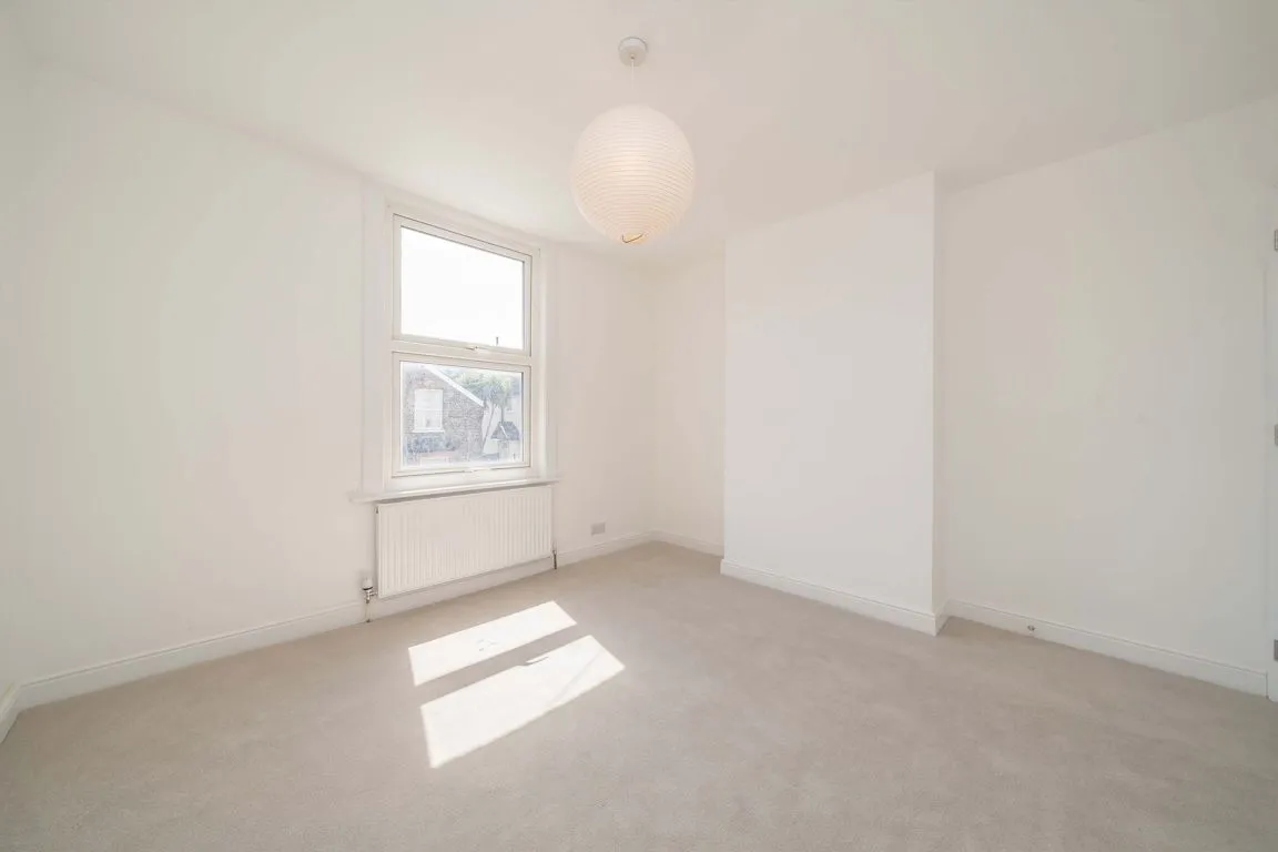 Northcote Road, KT3, photo 4
