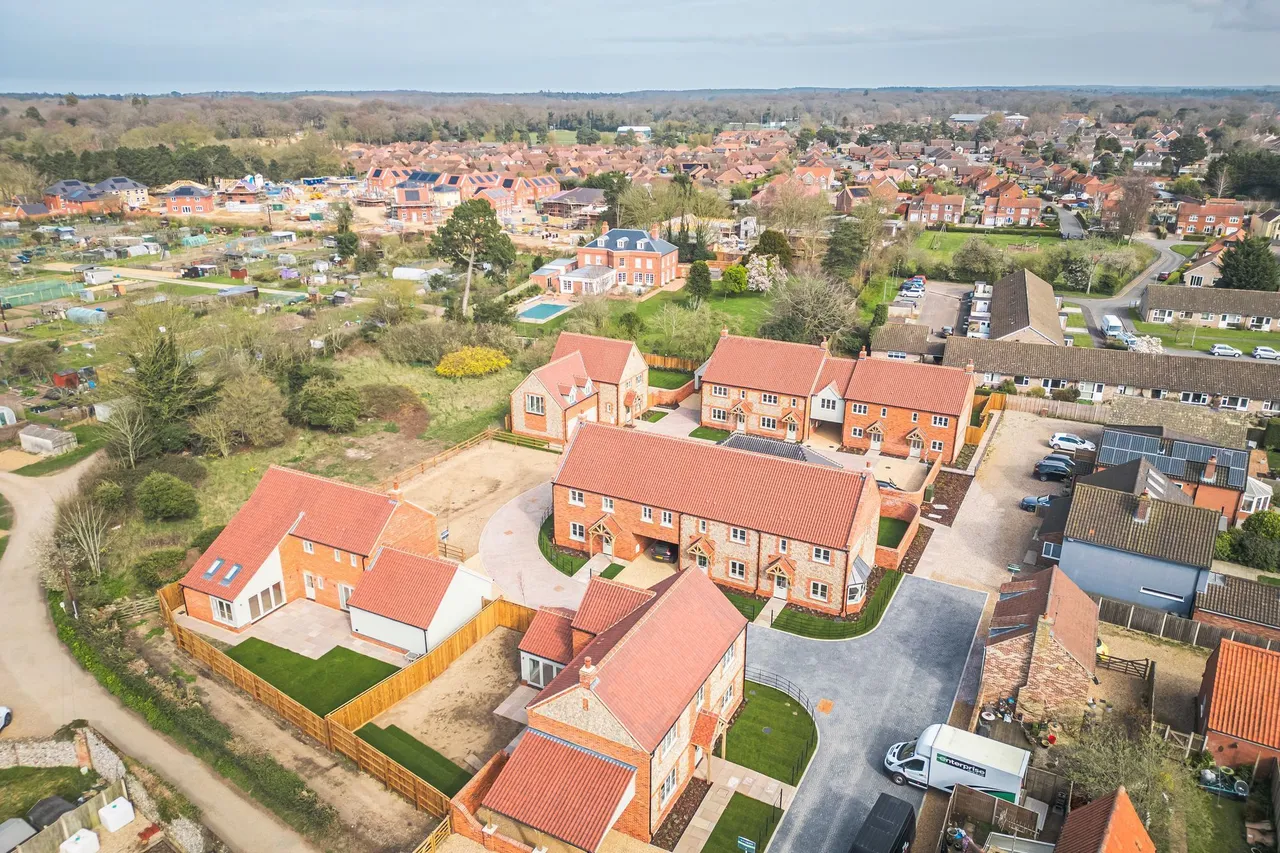 New Homes Designed for Modern Living, photo 17