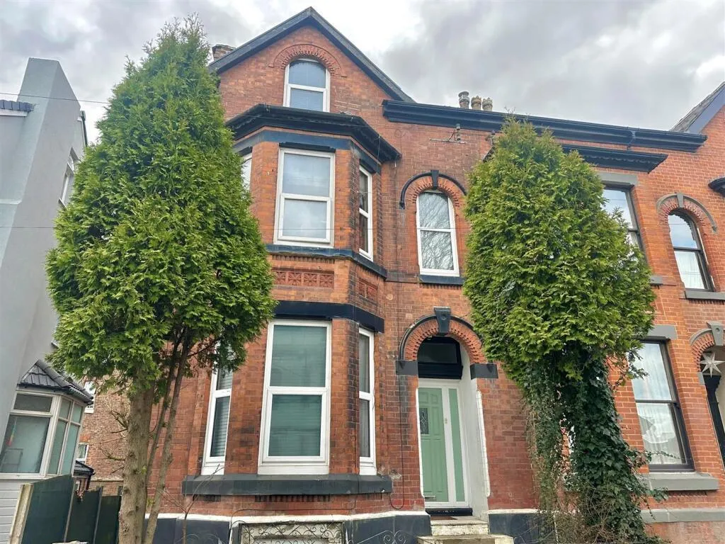 1 bed house to rent — Clarendon Road, Whalley Range M16