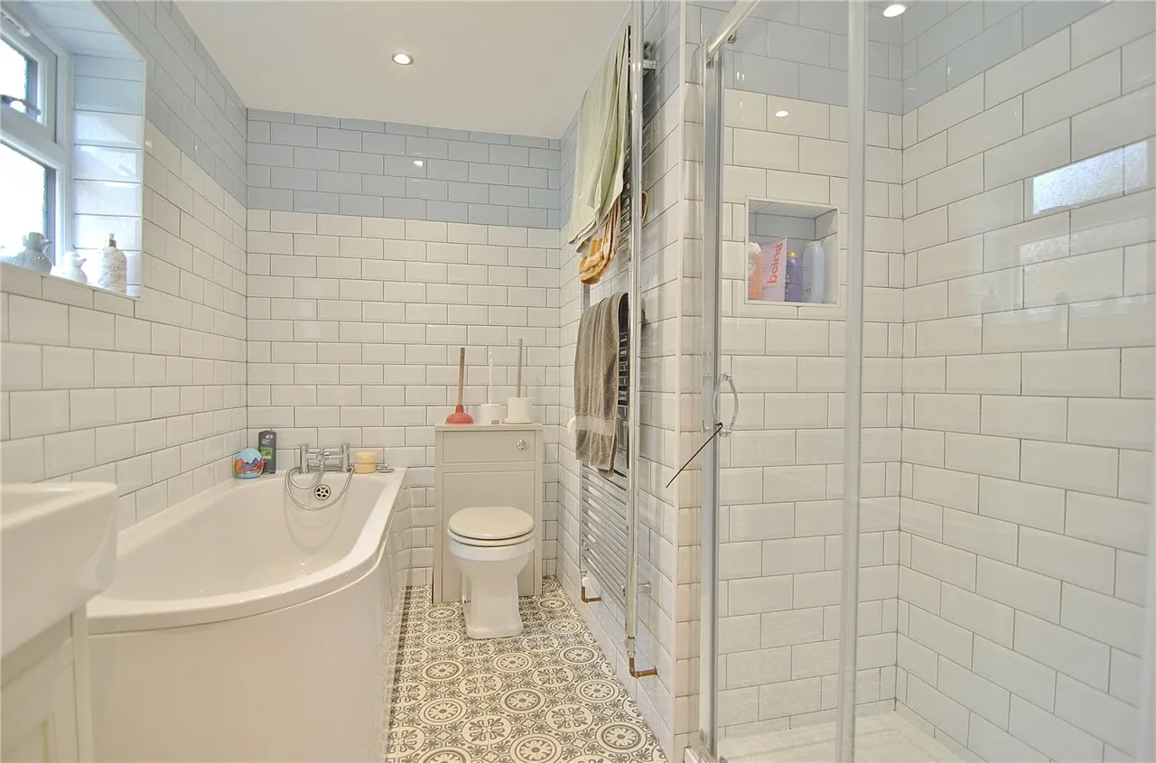 Langtoft Road, Stroud, GL5, photo 8