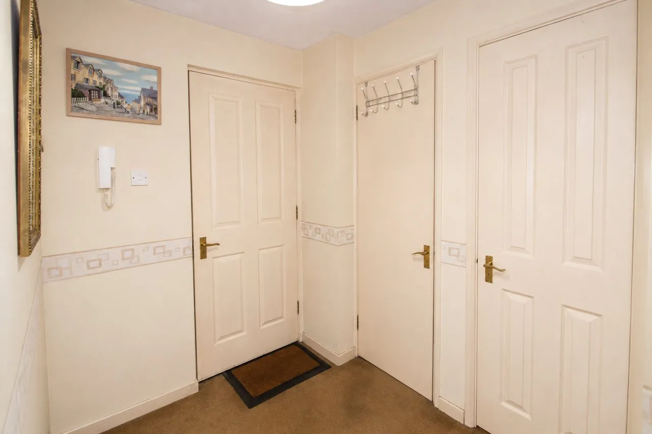 Tor Close, Waterlooville, PO7, photo 6