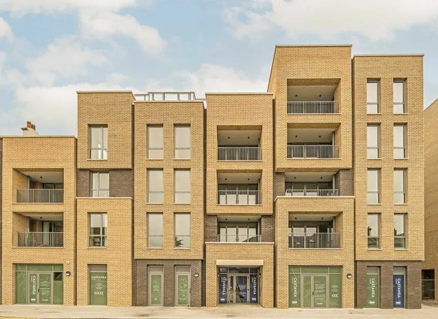 2 bed flat to rent, Coombe Road, New Malden, KT3