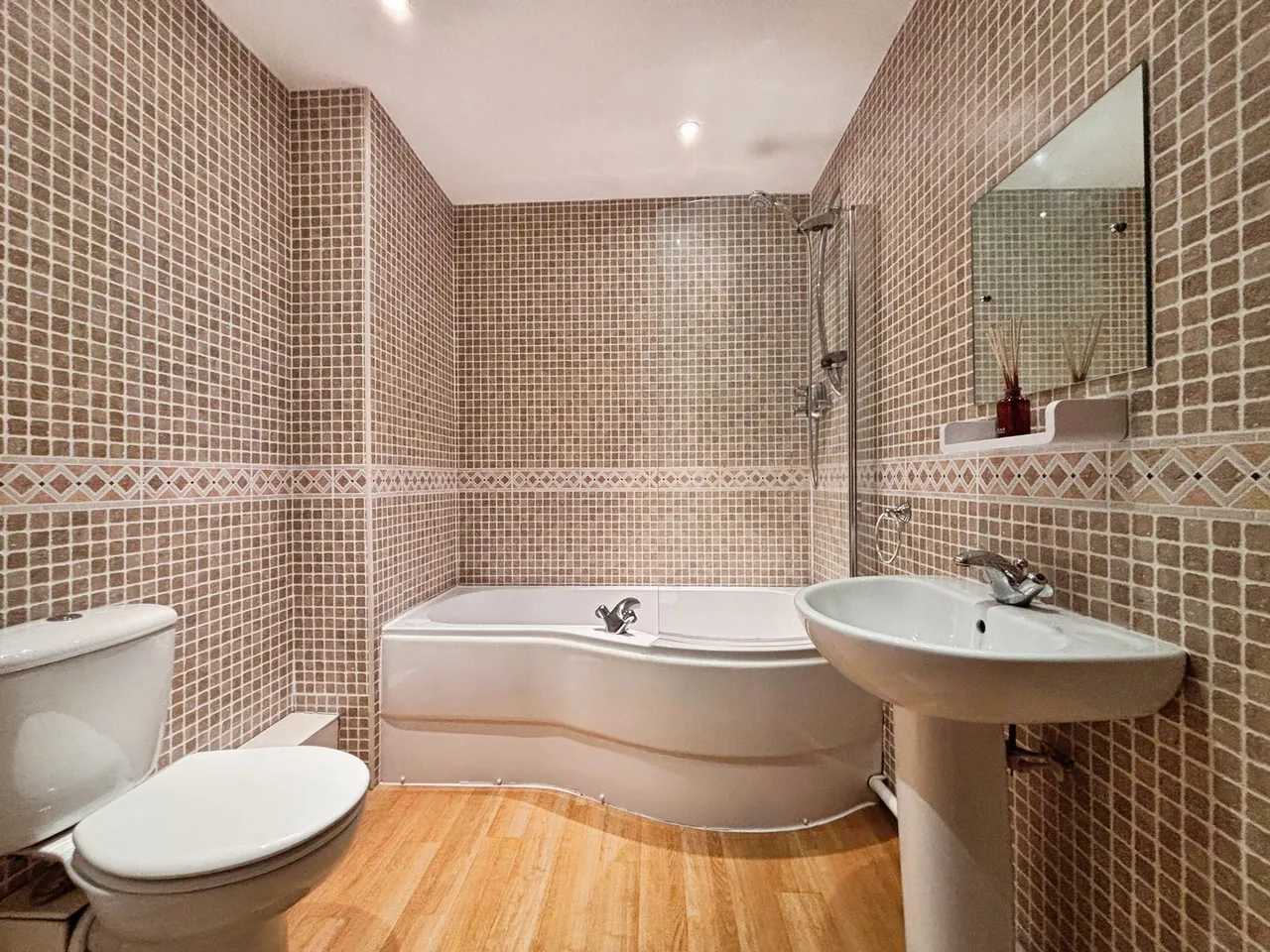 Sterling Place, Woodhall Spa, LN10, photo 13