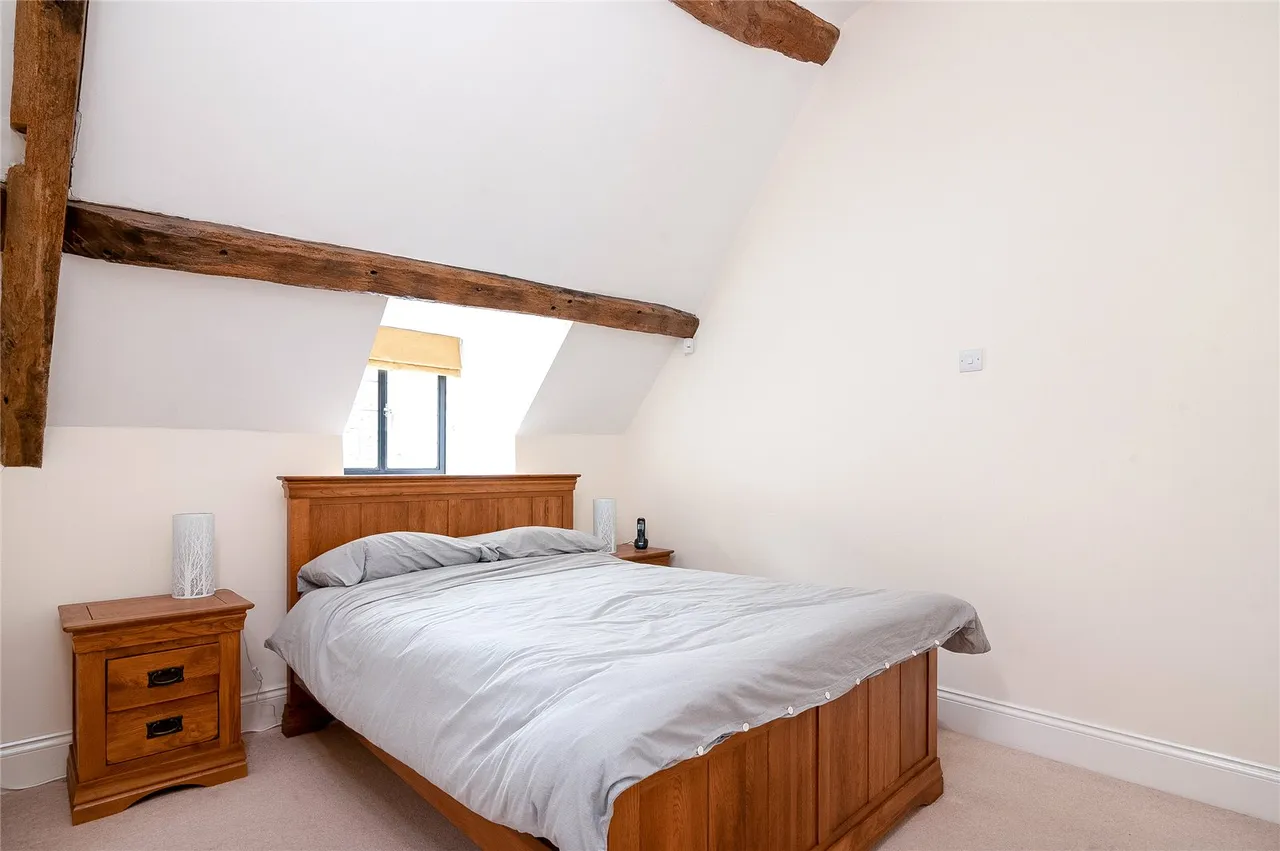 White Hart Mews, Chipping Norton, OX7, photo 6