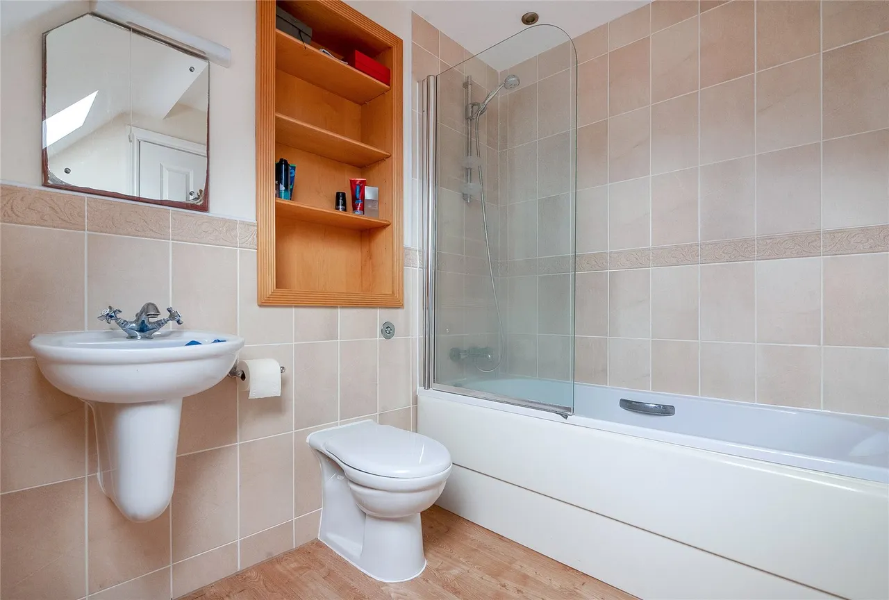 White Hart Mews, Chipping Norton, OX7, photo 8