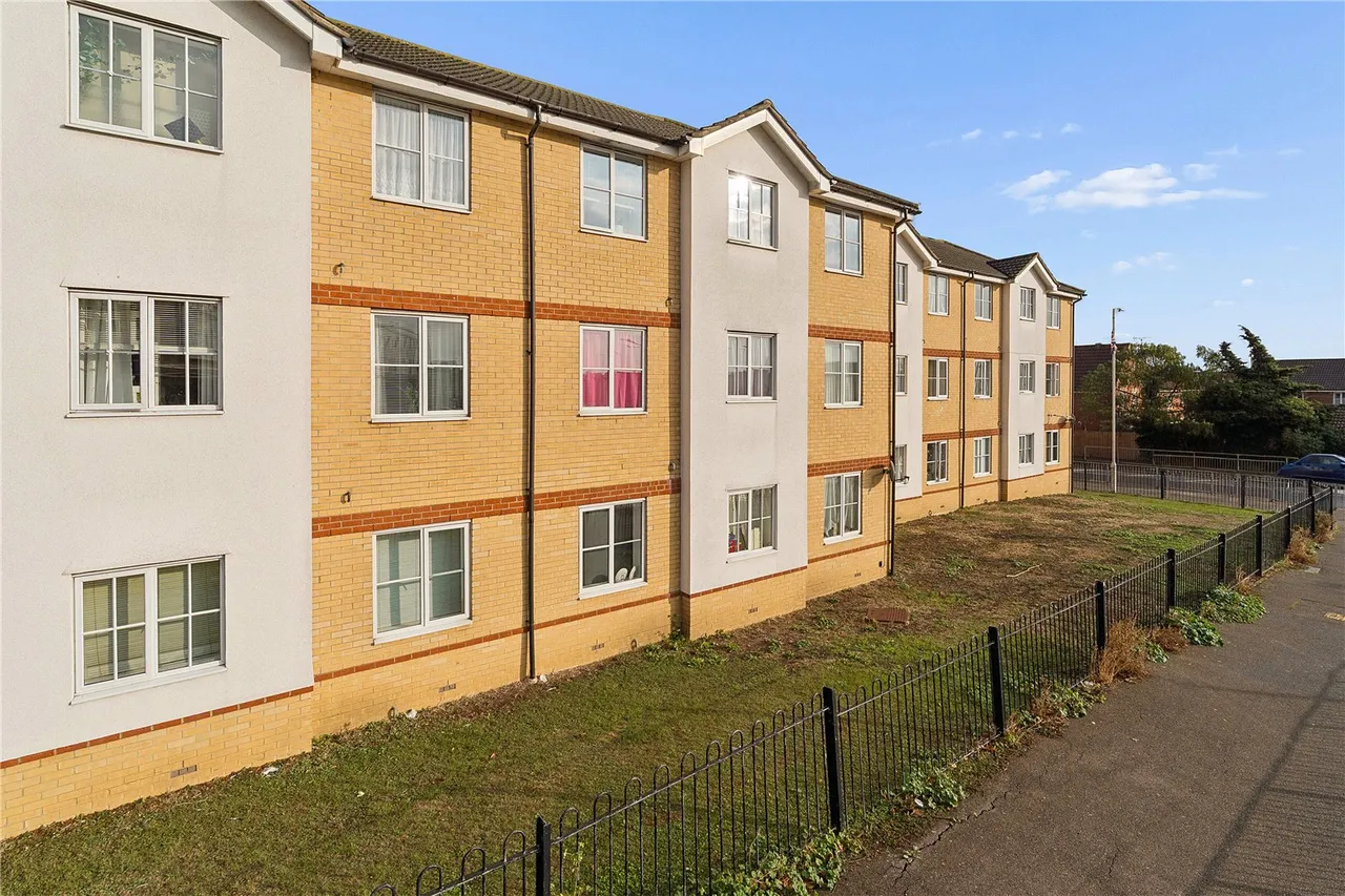 Timberlog Lane, Basildon, SS14, photo 10