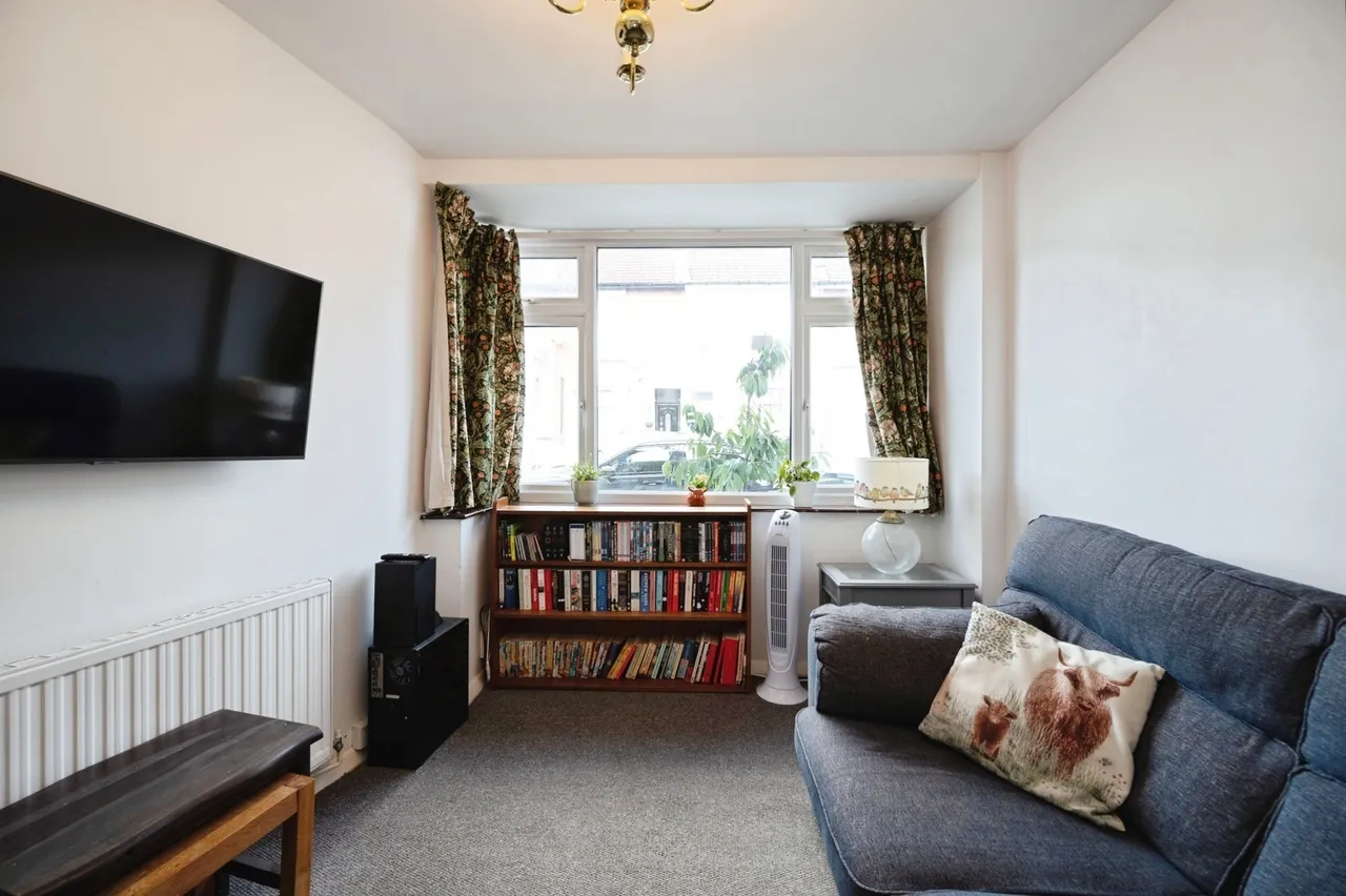 Jubilee Road, Southsea, PO4, photo 13
