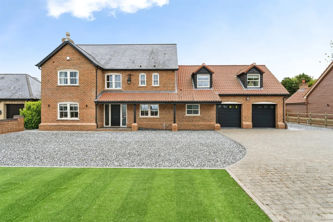4 bed house for sale, New Woods Drive, March, PE15
