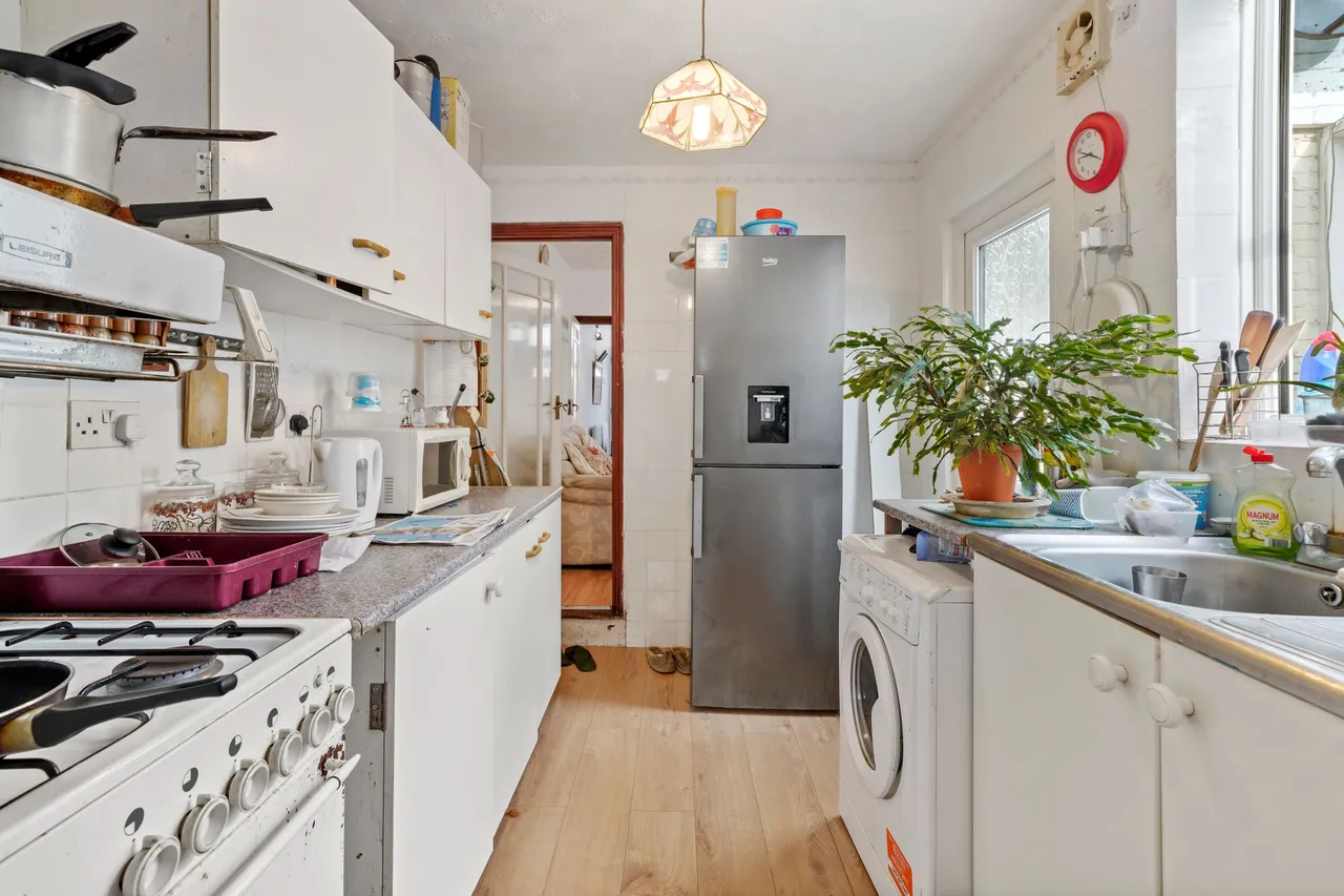Waghorn Street, Chatham, Kent, ME4 5LT, photo 4