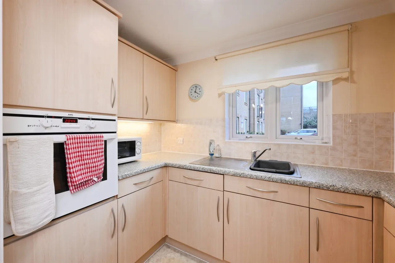 Brocket Road, Hoddesdon, photo 7