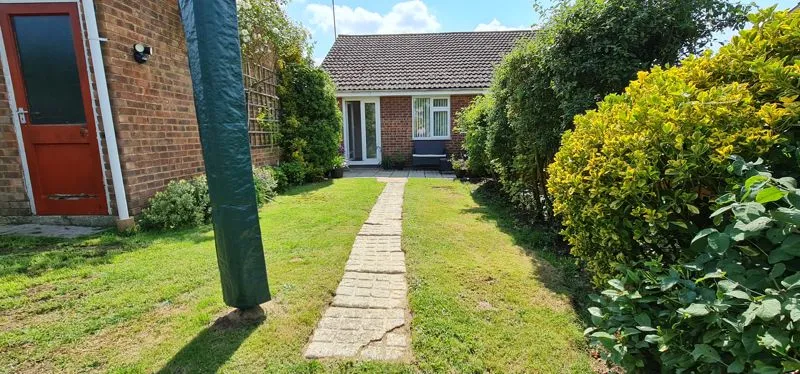 Willingale Avenue, Rayleigh, Essex, SS6 9HD, photo 14