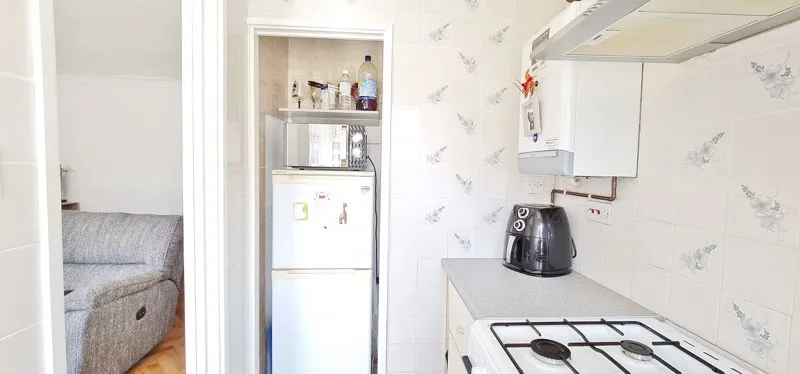 Willingale Avenue, Rayleigh, Essex, SS6 9HD, photo 7