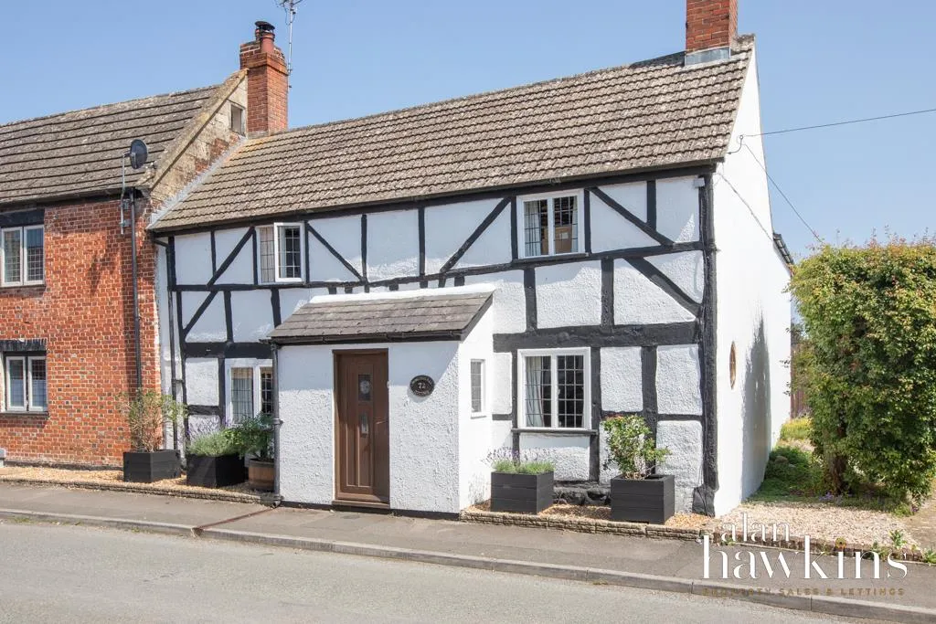 3 bed house for sale, Bradenstoke, SN15