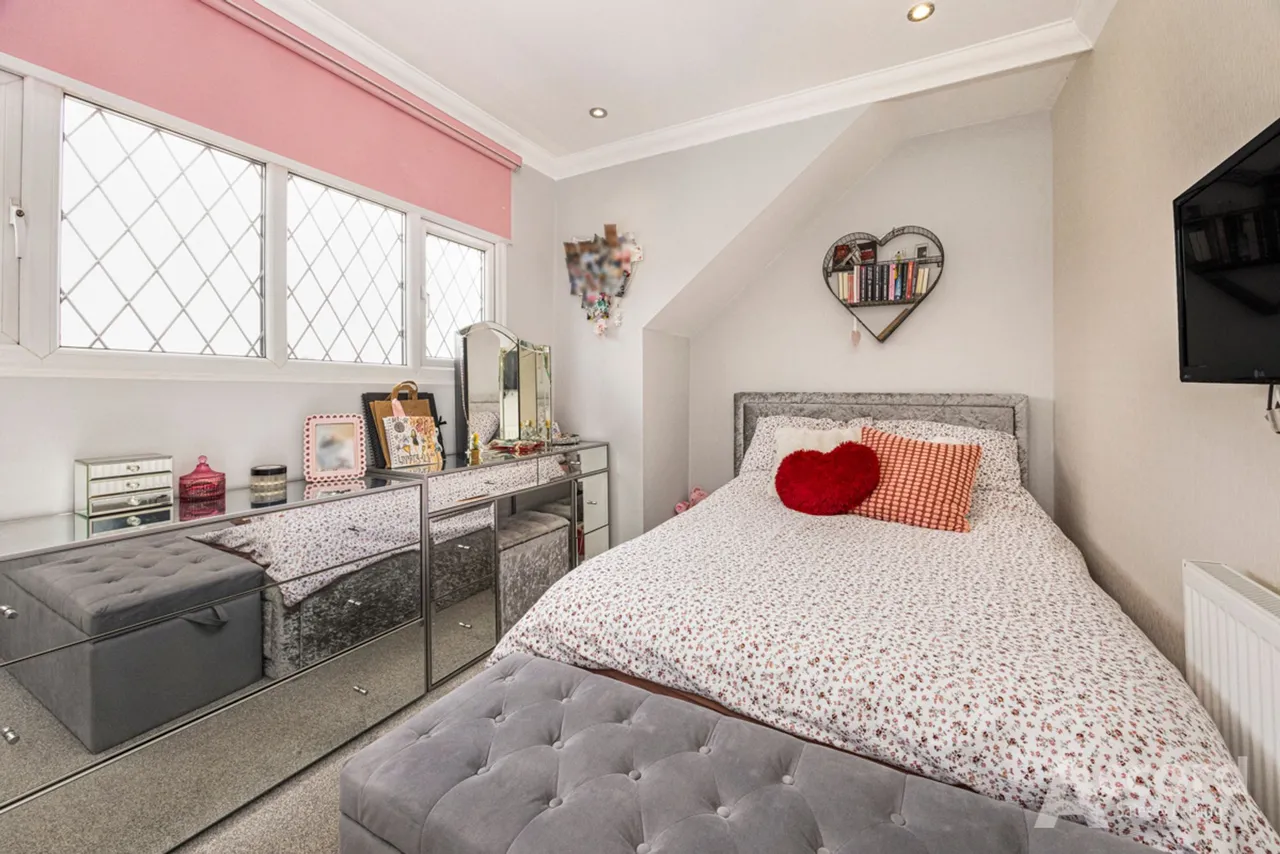 Deveron Way, Romford, RM1, photo 17