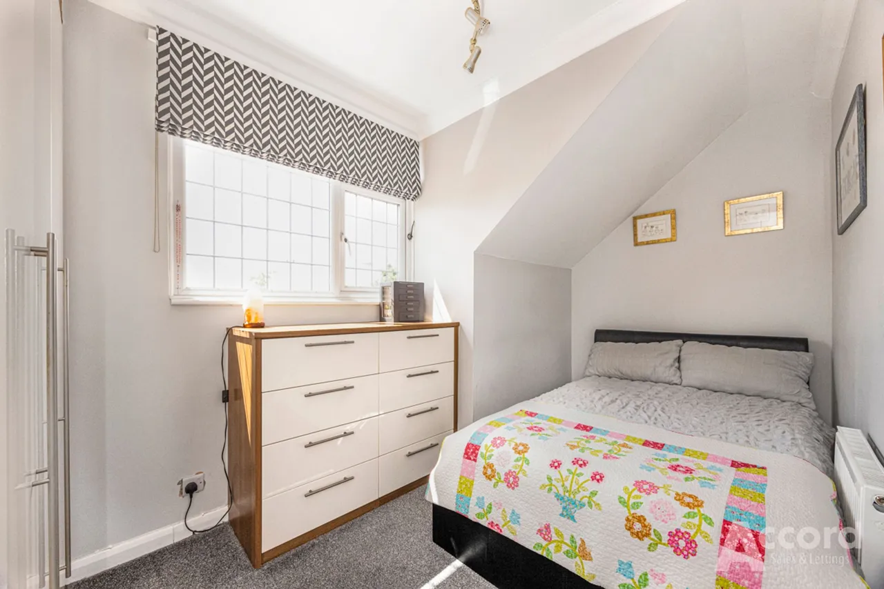 Deveron Way, Romford, RM1, photo 18