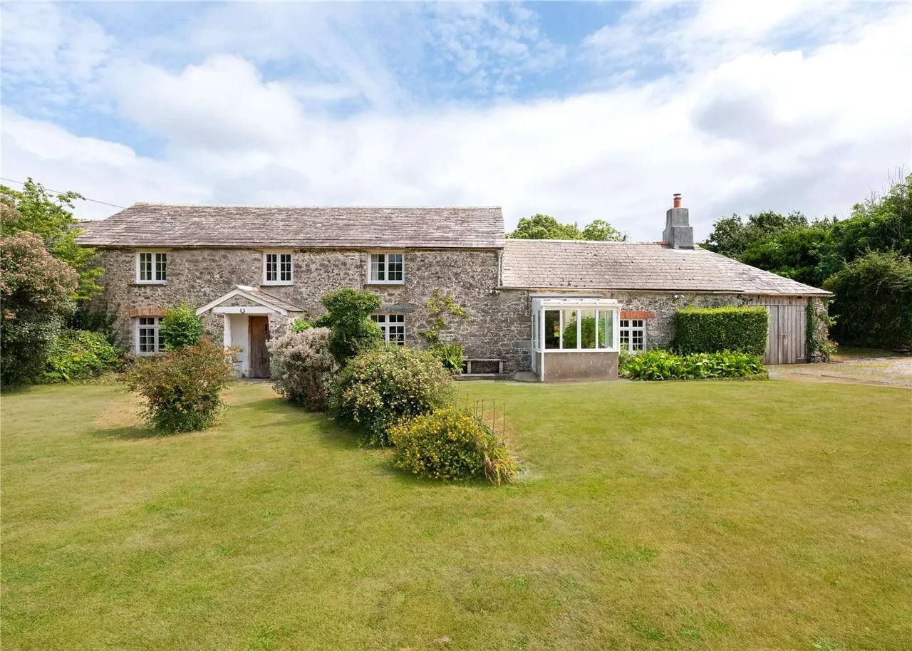 3 bed house for sale — St. Endellion, Port Isaac, Cornwall, PL29 3TP